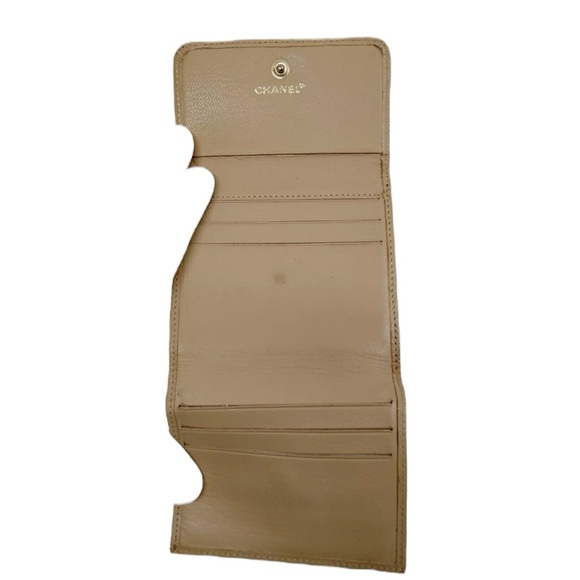 Chanel Compact Wallet - Beige - Picture 4 of 9